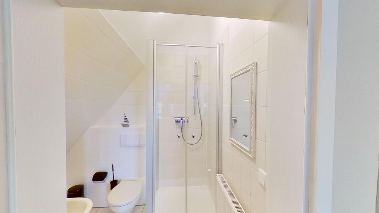 Ferienwohnung Leuchtturmwaerter Putgarten Bagian luar foto